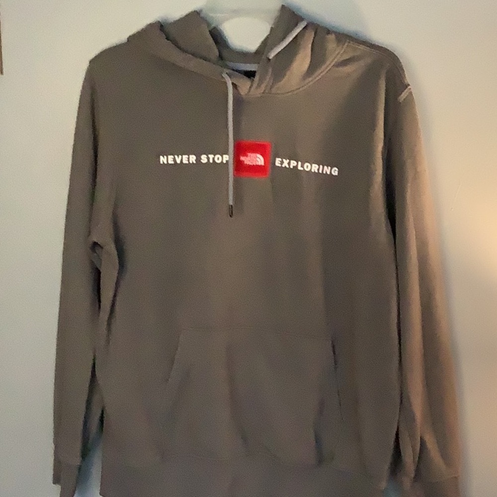 North Face hoodie Men’s size L